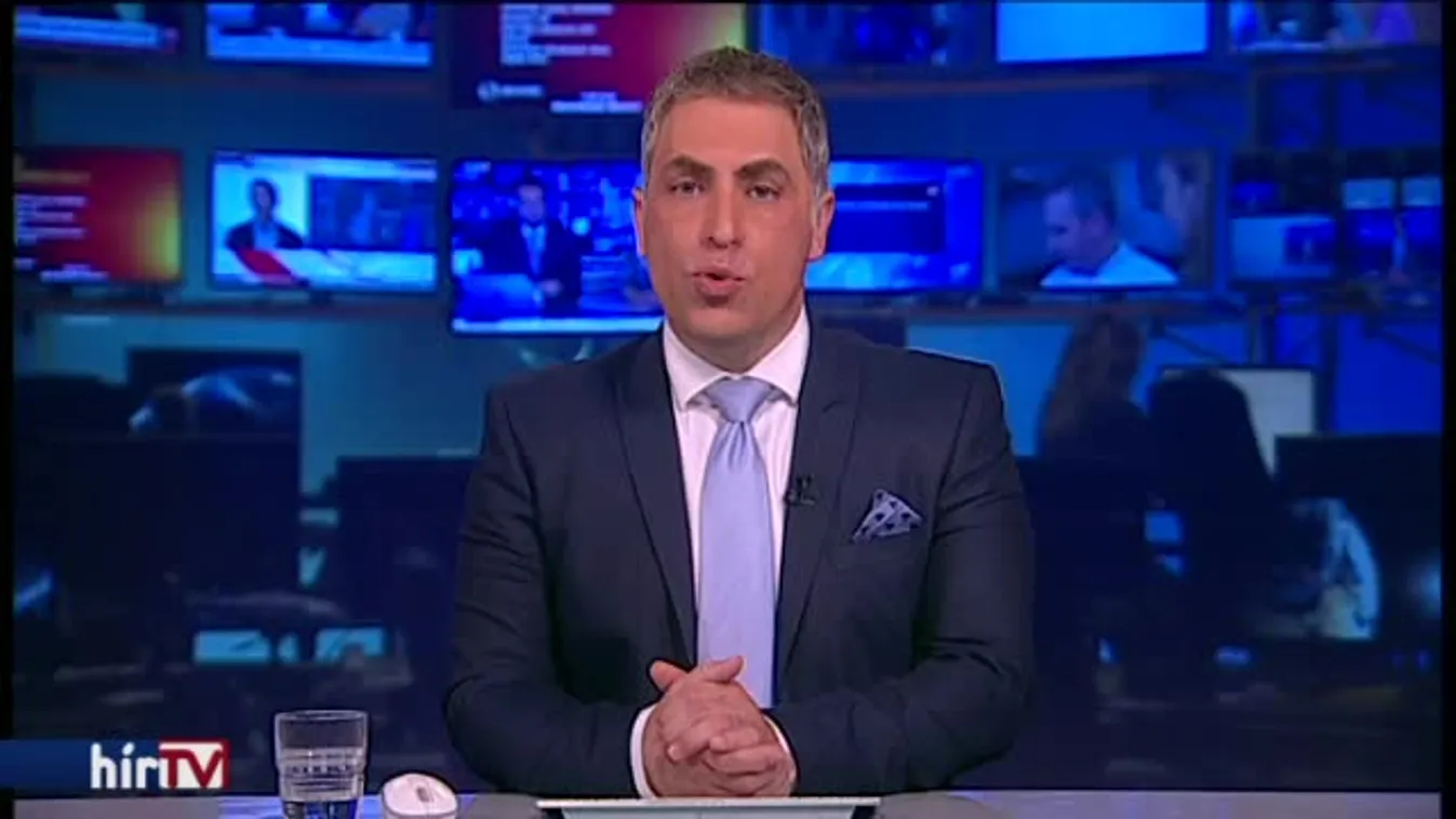 Járművek és kukák lángoltak, ketten égtek bent egy házban