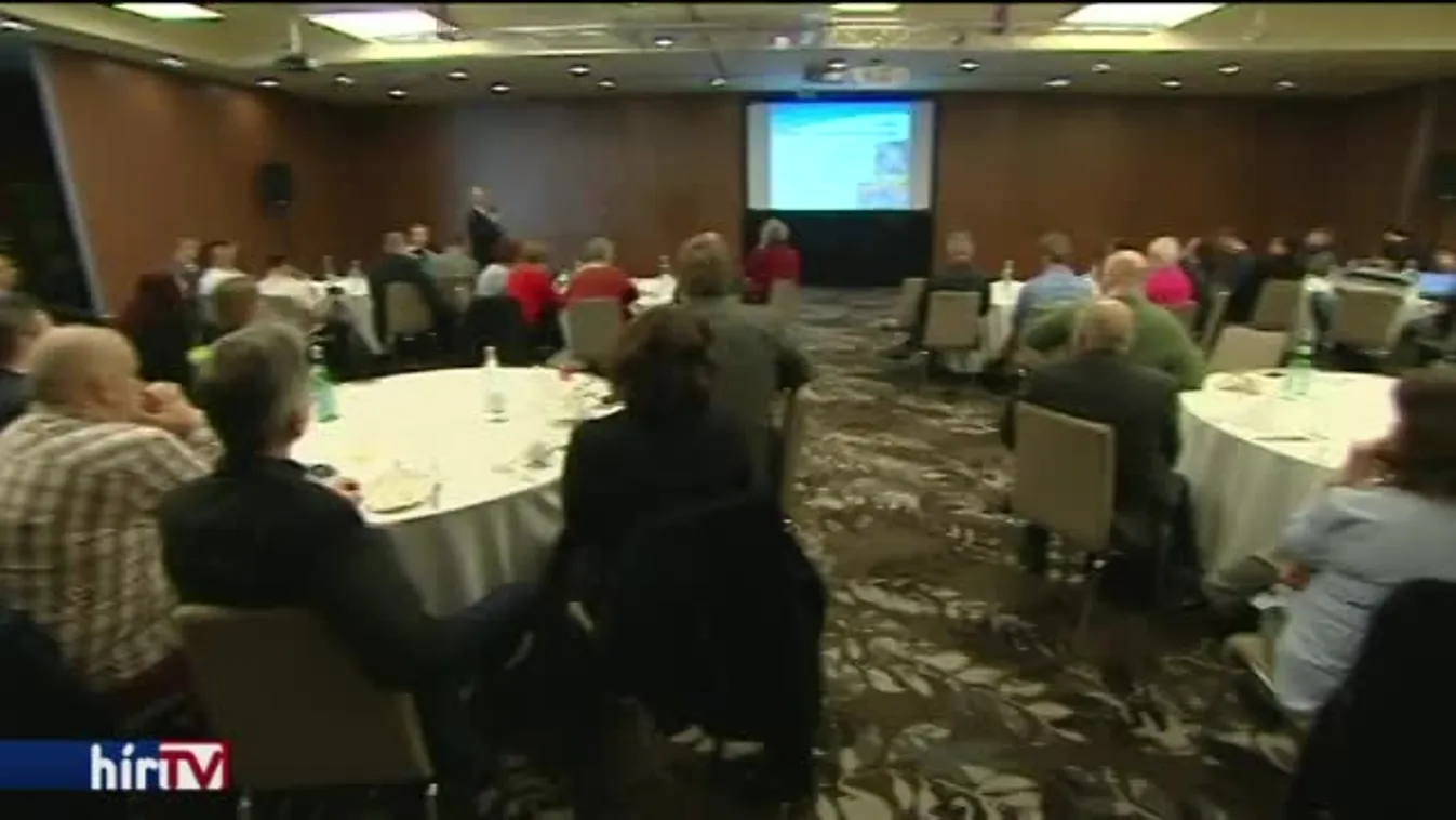 25 százalékkal több autót vásároltak a magyarok