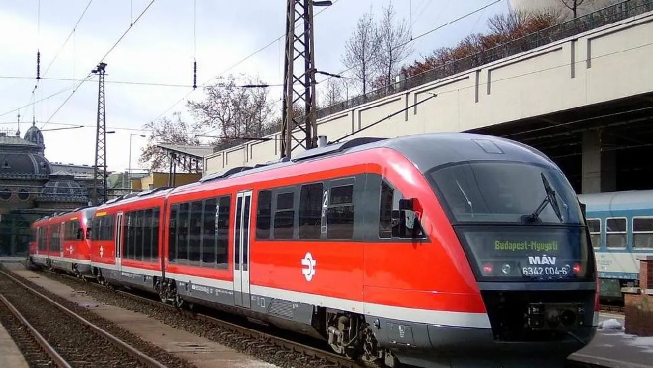 Ötödére csökkent a MÁV tartozása