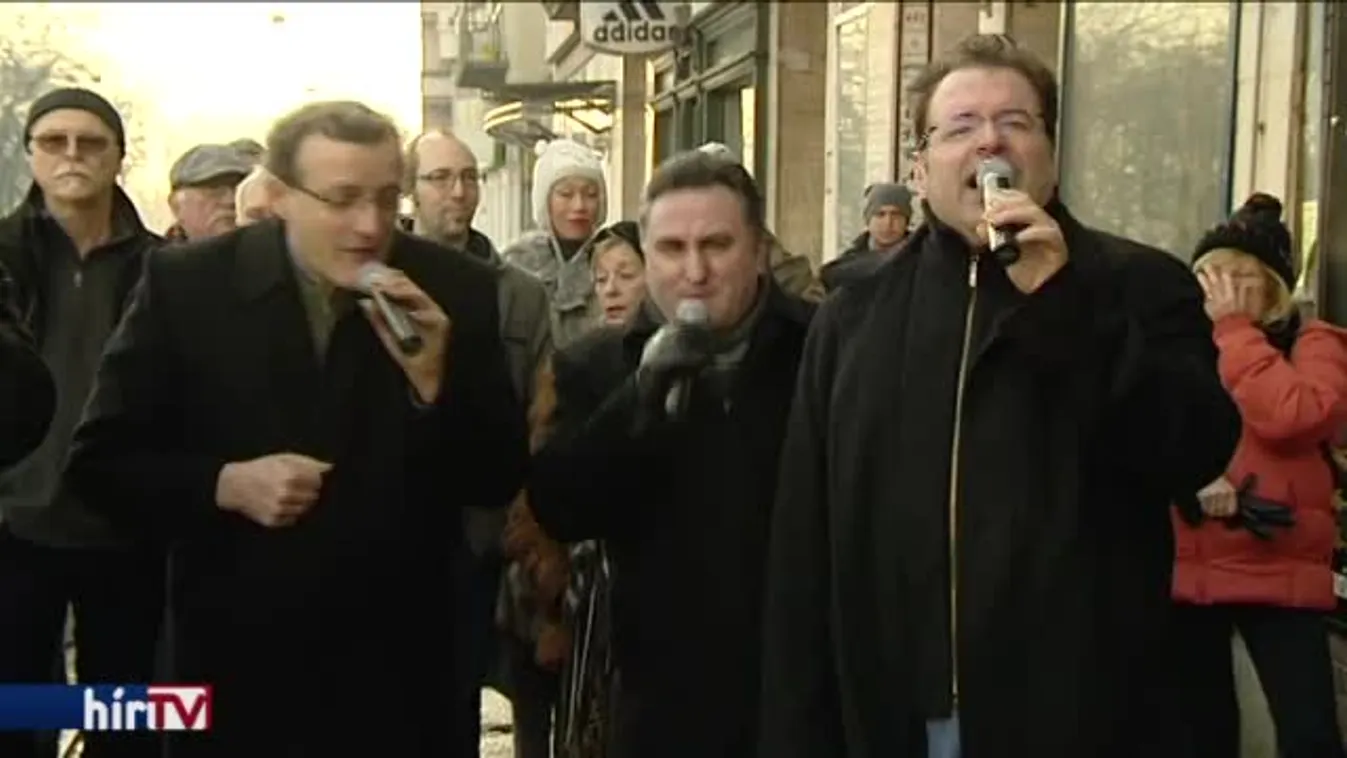 Emléktáblát avattak Máté Péter tiszteletére