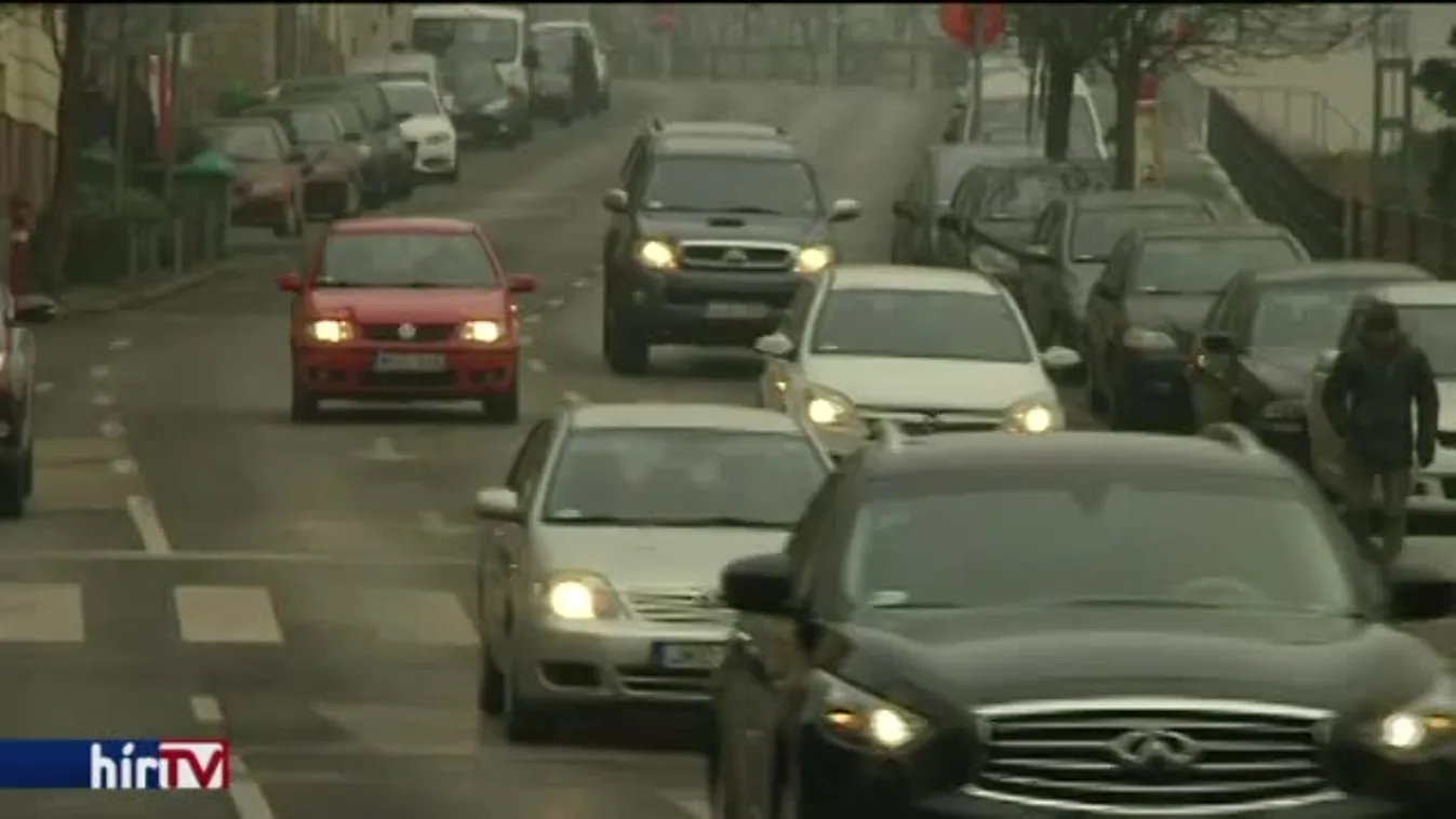 Spórolnak a sofőrök, nincs pénz új gumikra