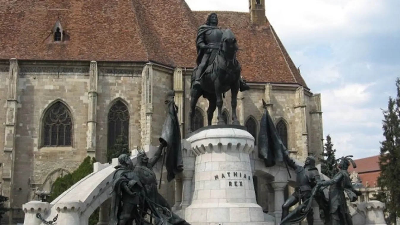 Megvertek három fiatalt, mert magyarul beszélt