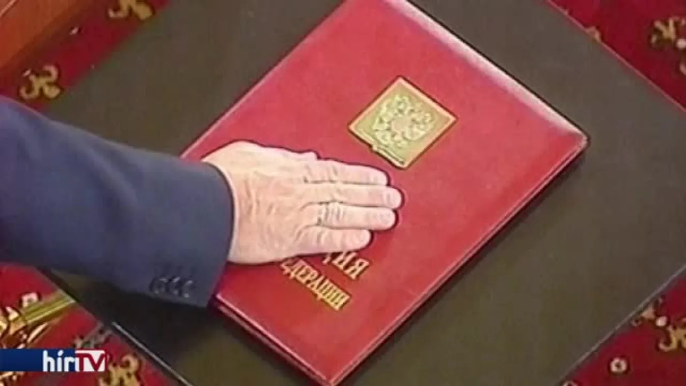 Hírvilág - Rossz hombrék