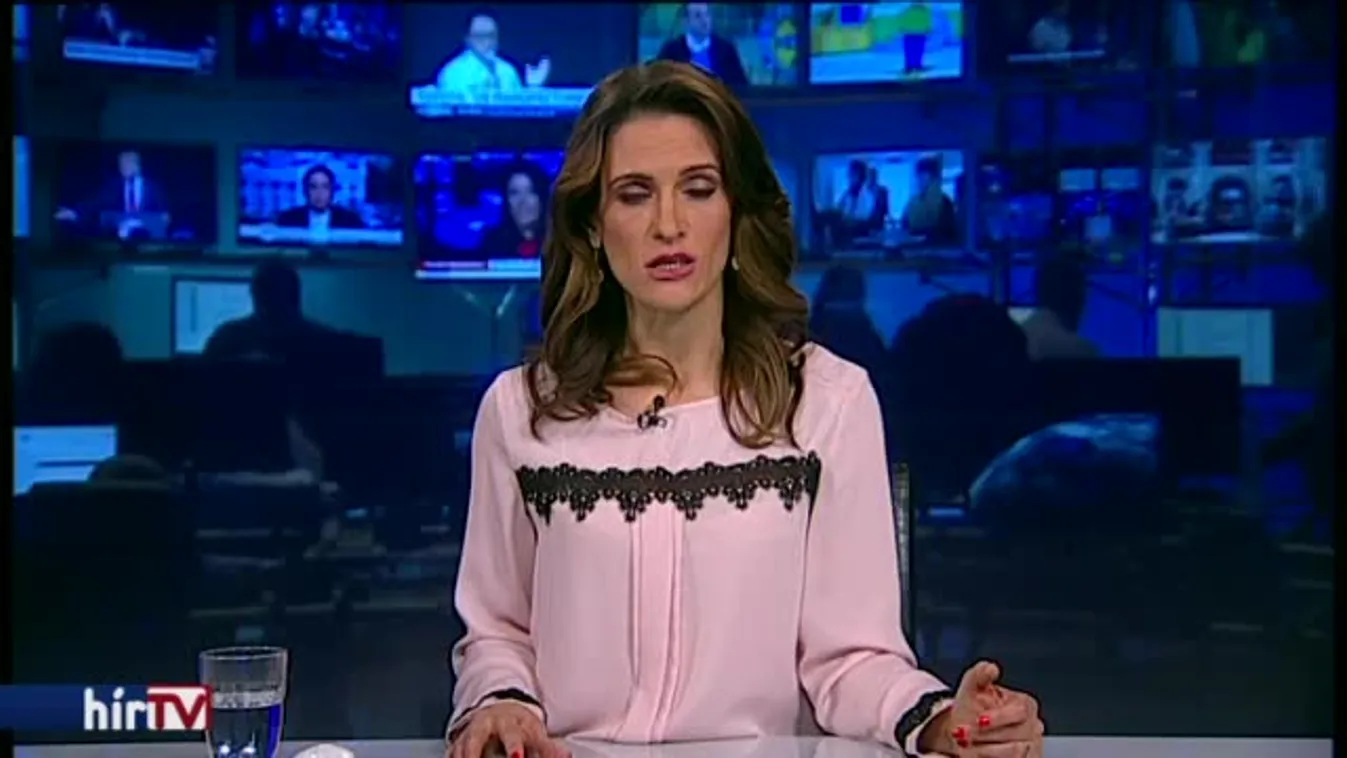 Csatatér: petárdákkal és kövekkel támadtak a csendőrökre Bukarestben