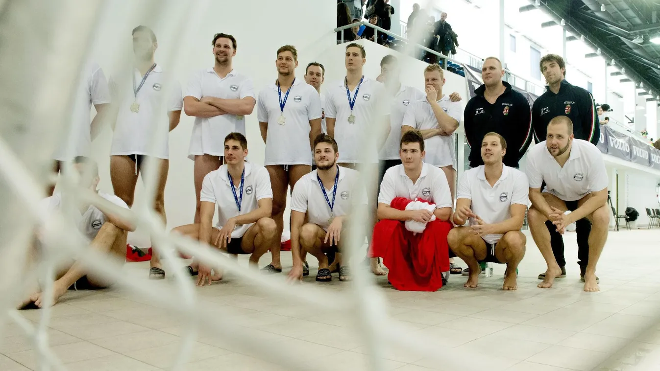 Óriási hátrányból felállva nyert a magyar pólóválogatott