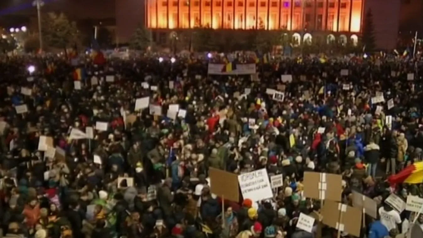 Visszahőköl a kabinet, de a tüntetők már többet akarnak