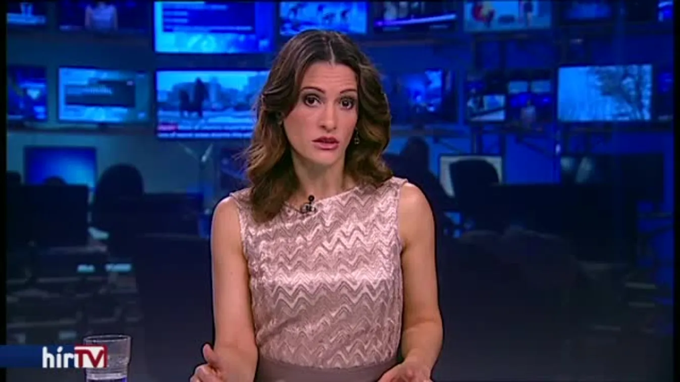 Előzetesben van a szeretőjét megkéselő lány