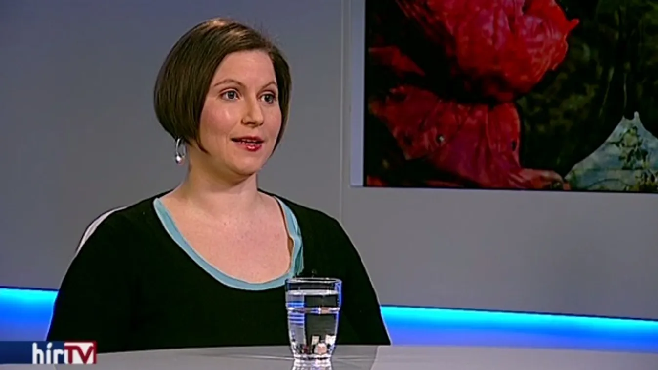 „Mártát Magdolnának”