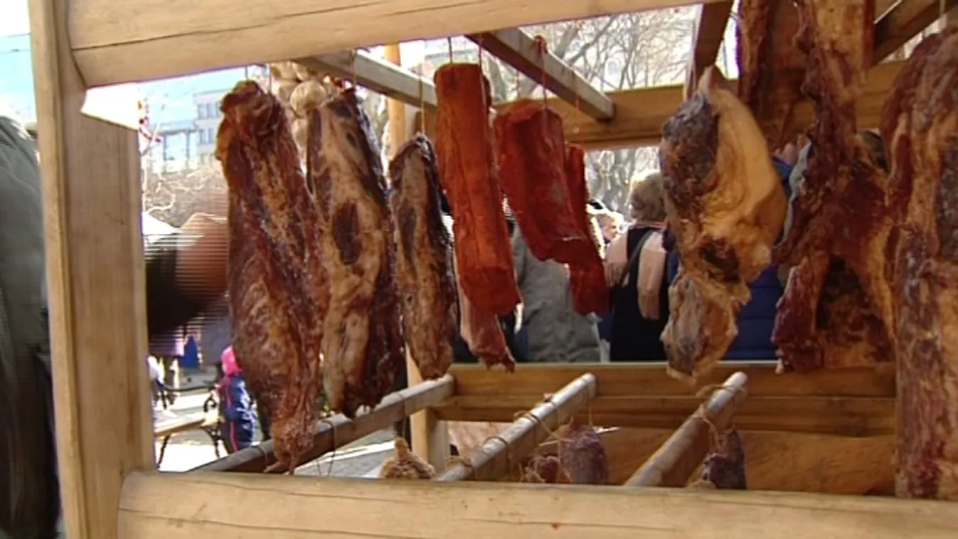 „Imádjuk az összes disznóságot”