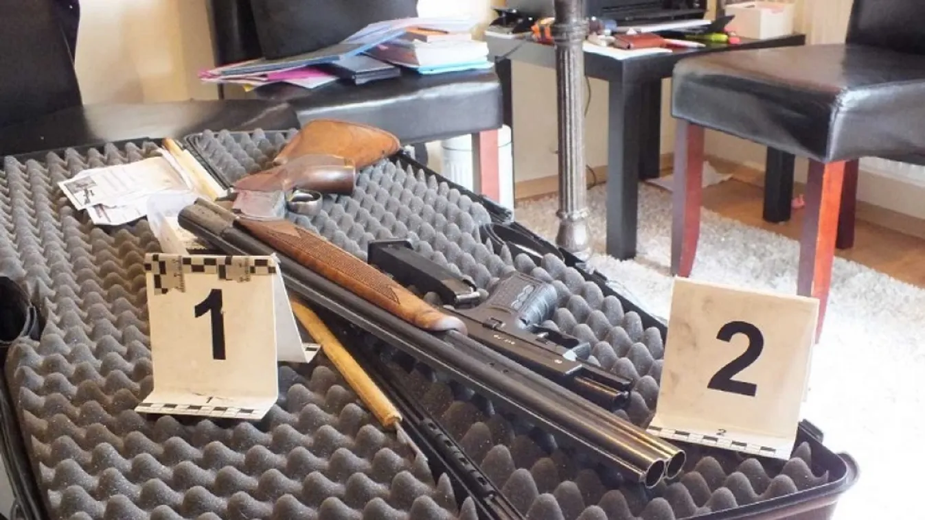 A terrorelhárítás rúgta rá az ajtót a zaklatóra