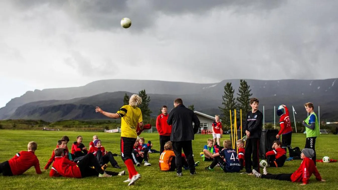 Izlandon ki sem tehetik a lábukat a fiatalok éjszaka