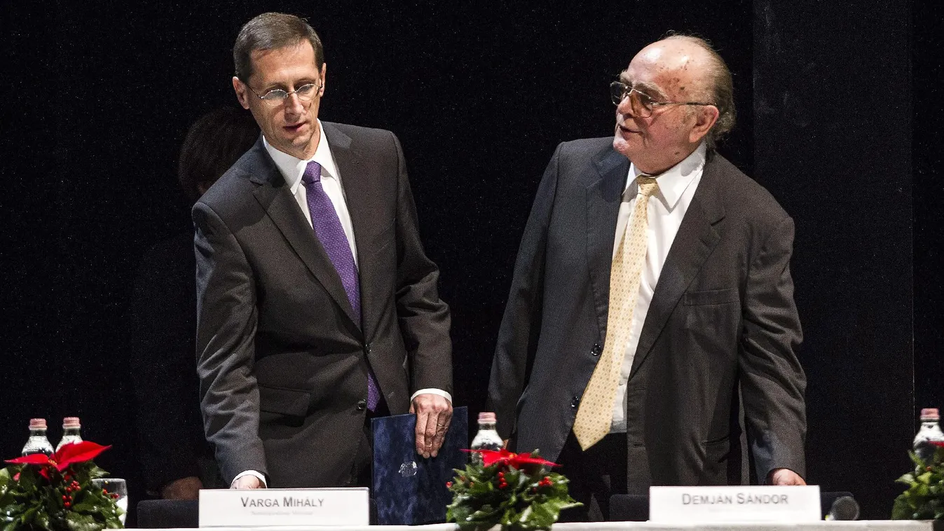 Demján üzent Vargának: Mondjon le