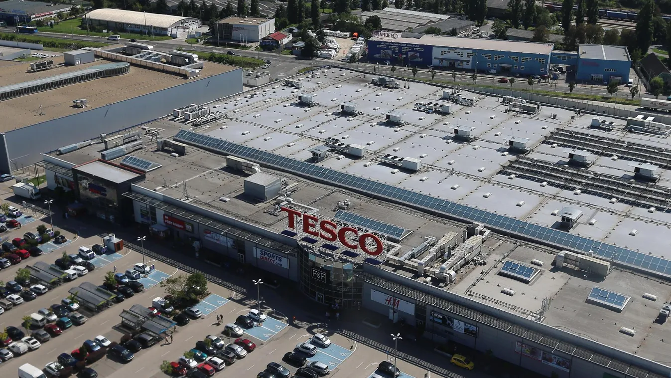 Hallgatnak a multik sarcáról