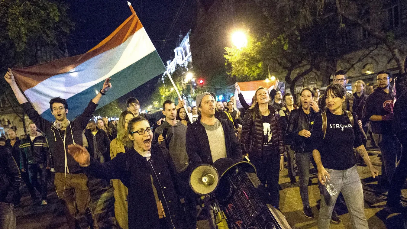 Megdöbbentő: a magyarok szeretnék, ha a CEU betartaná a törvényeket