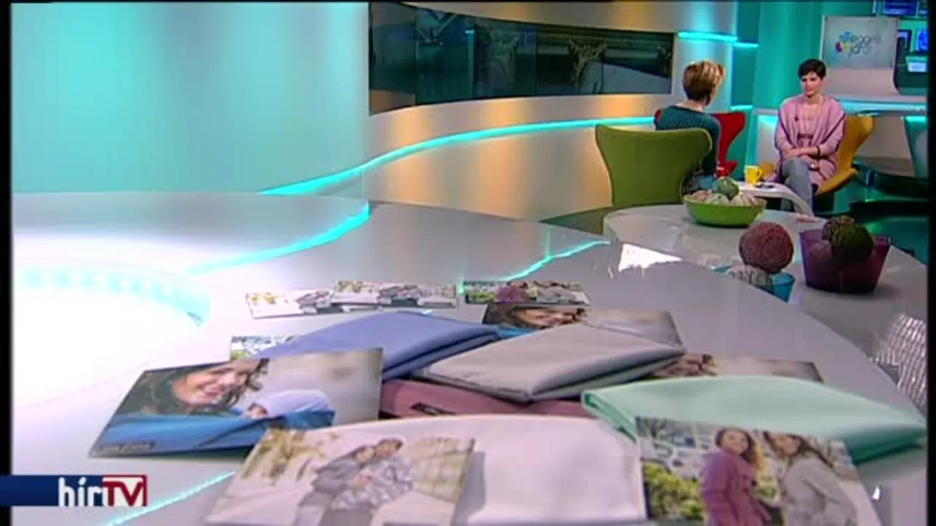 Reggeli járat - 	Tíz éve körülöttünk