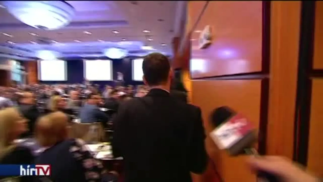 „A forinthitelek kockázatáról az emberek 99 százaléka nem tud”