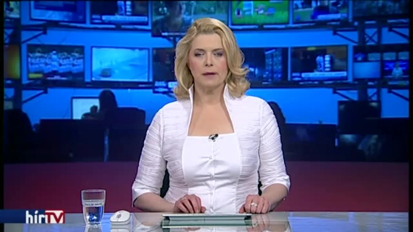 Több mint harminc tűzoltó oltotta a felgyői szeméttüzet