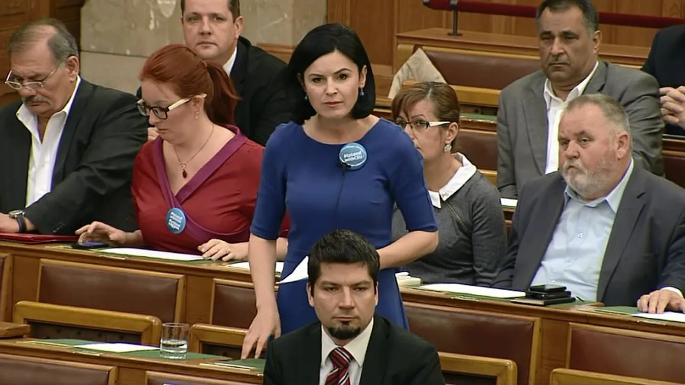 Civil a pályán – Napról napra