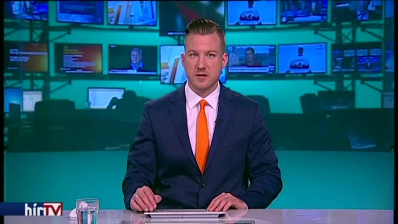 Jeltolmácsok segítik a siketeket a kormányablakoknál