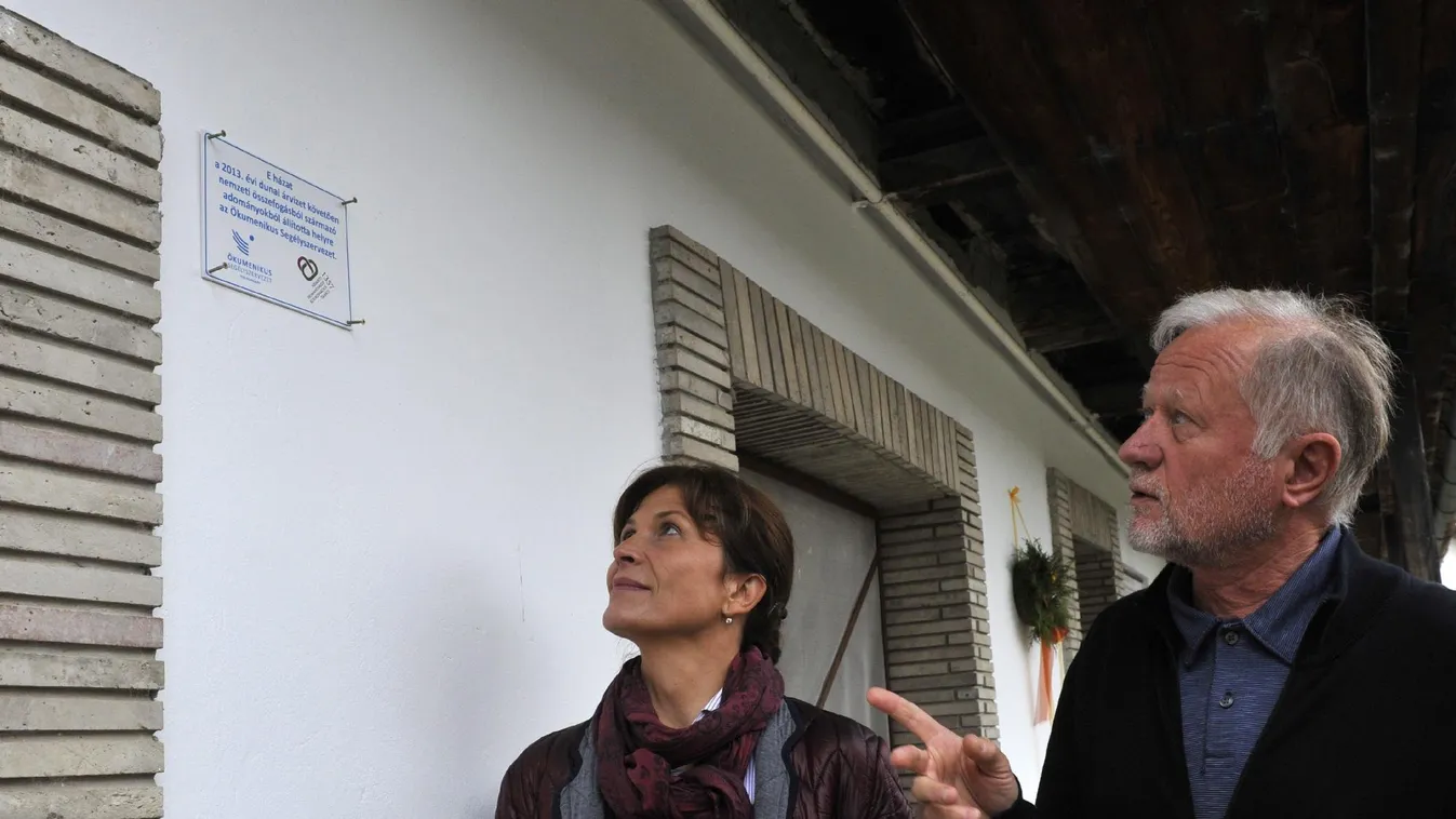 Velünk élő ügynökeink