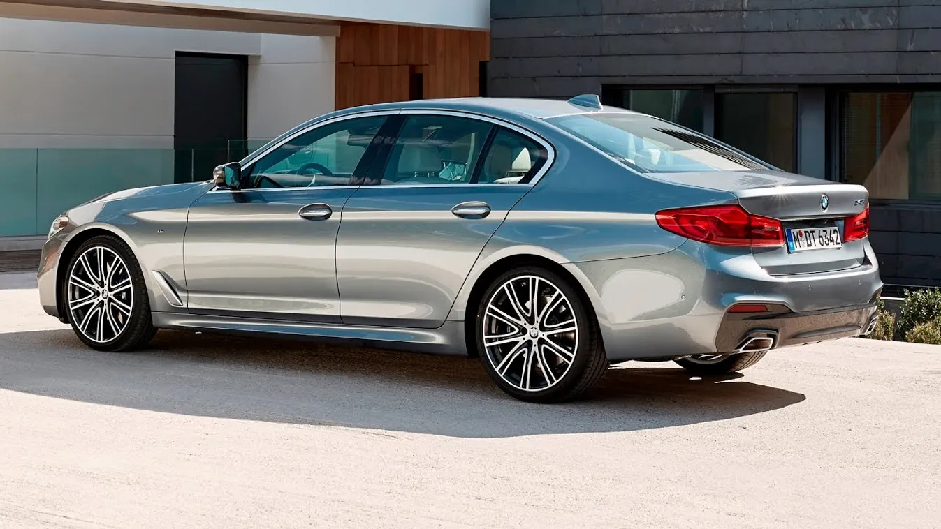 A legújabb 5-ös BMW – Garázs