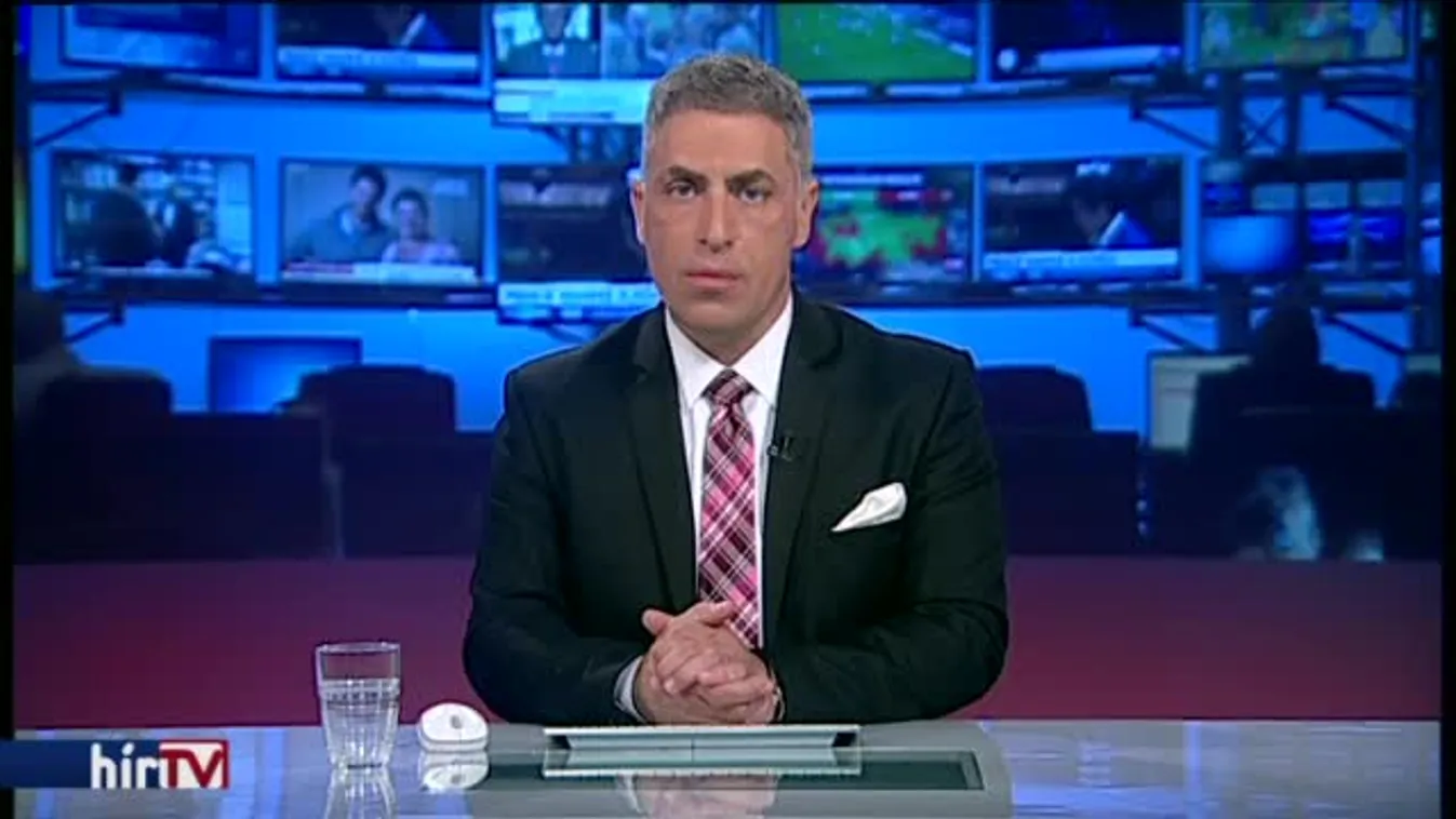 Világszerte tüntetnek a lex CEU ellen