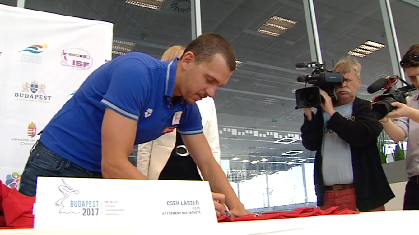 Nagyon komoly élményt ígérnek a fiataloknak