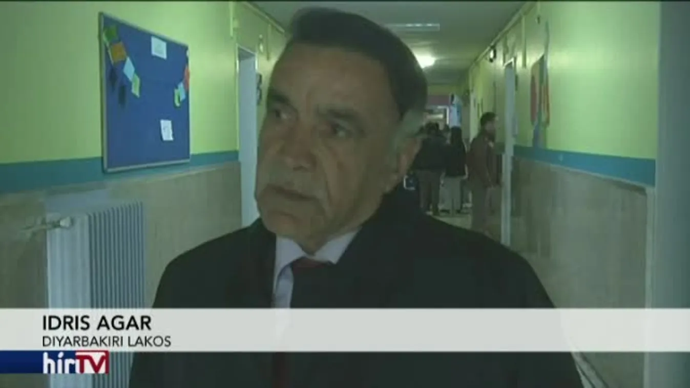 Az elnöki teljhatalom bevezetéséről népszavaznak