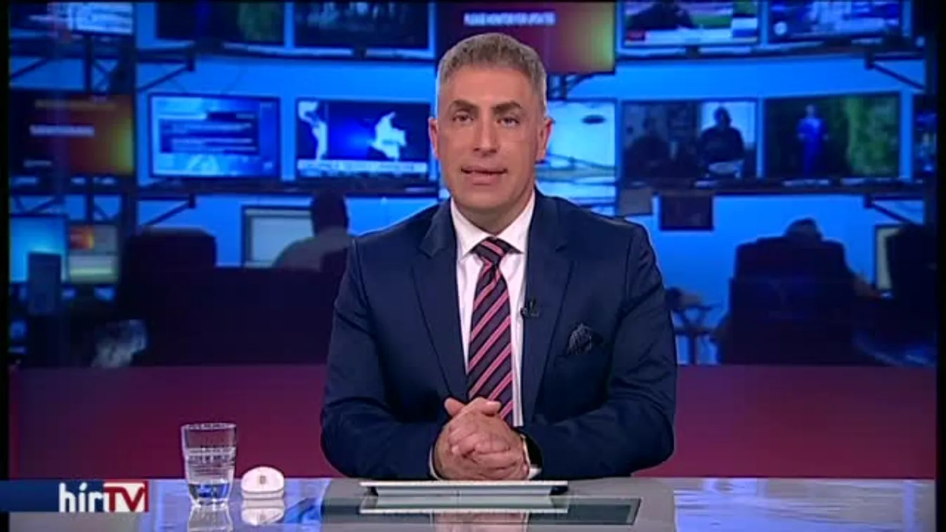 Megint sok száz kék lufi lepte el az eget