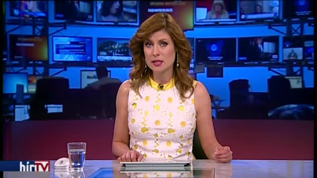 Orbán a felcsúti lelátón „izgulta végig” a tüntetést