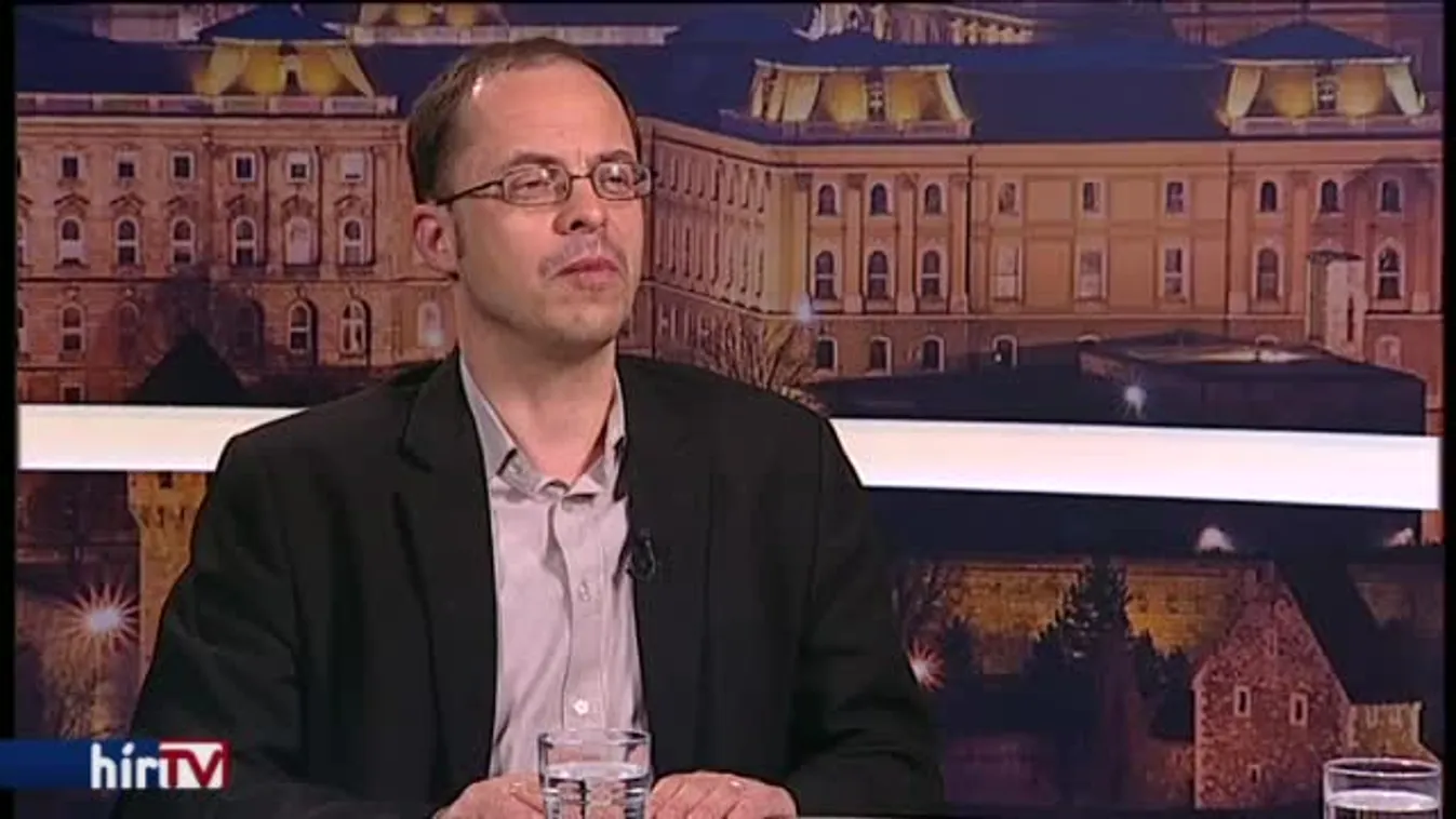 Civil kaszinó - Nőügyeink