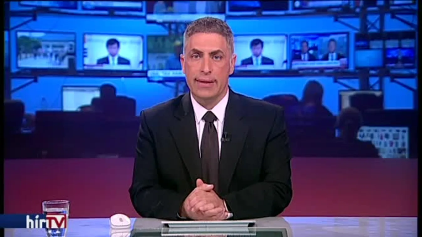 Folytatják a jobbikos plakátok rongálását