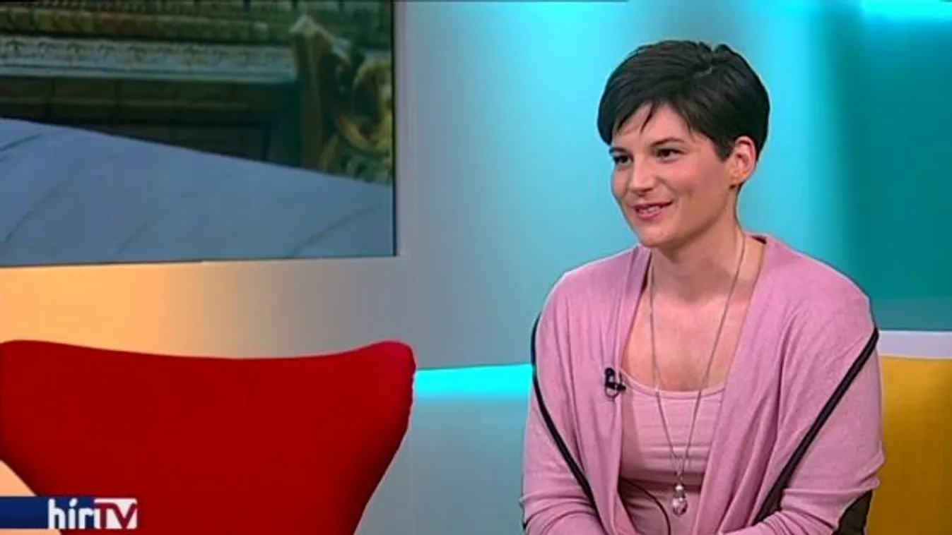 Tíz éve körülöttünk