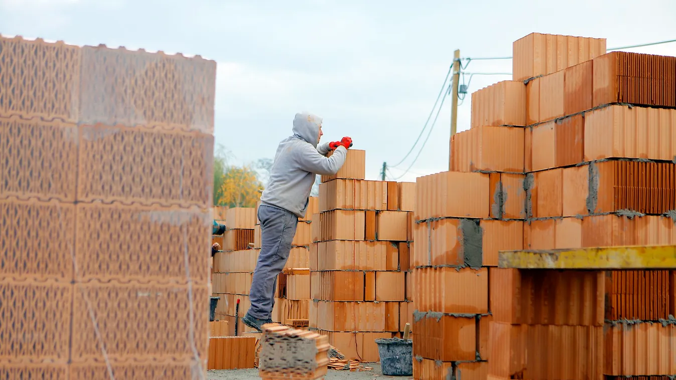 Továbbra is dübörög a magyarországi lakáspiac