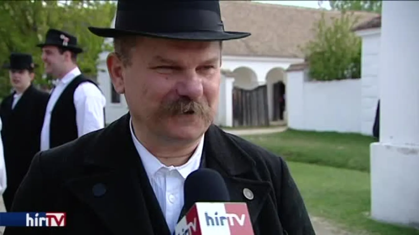 Palenik József a locsolkodási szokásokról