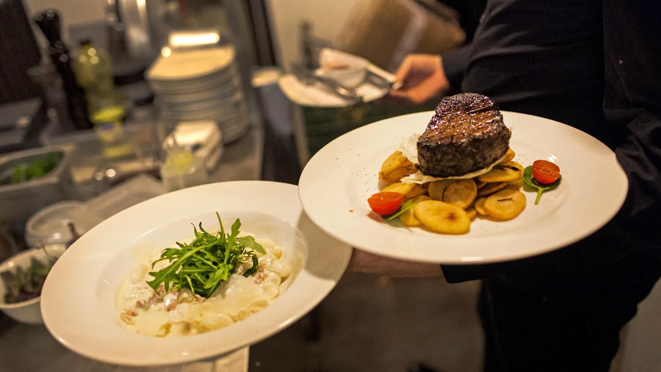 Ki teszi zsebre a kötelező borravalót?