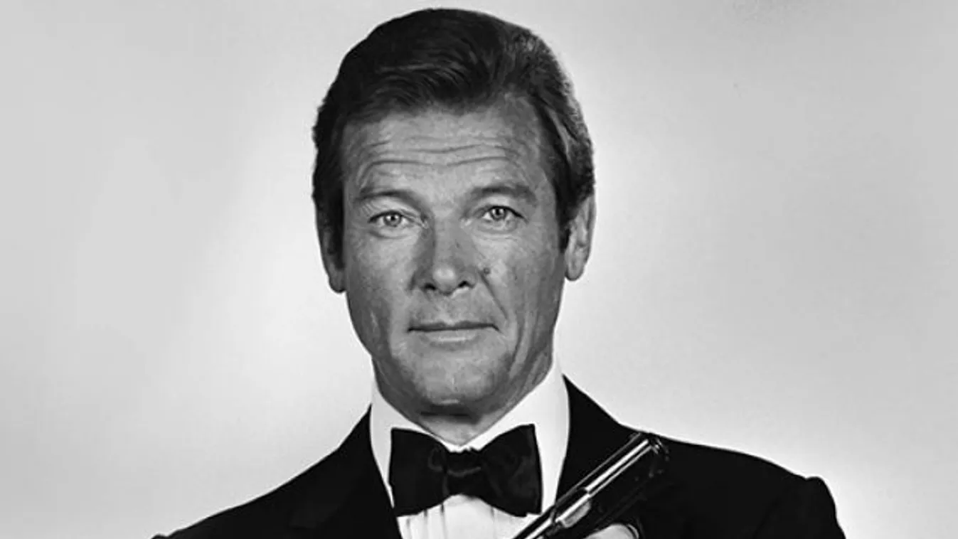Elhunyt Roger Moore