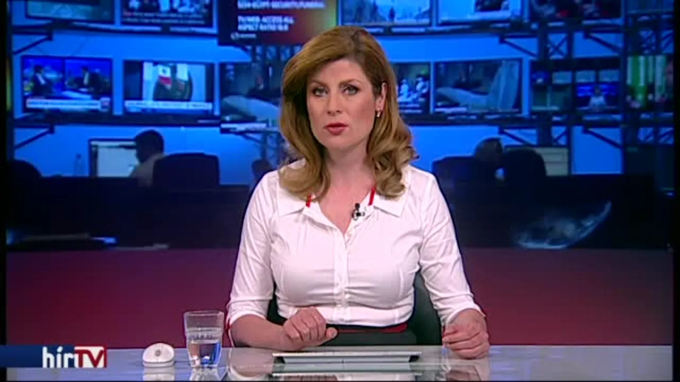 Melegeknek tilos, olvasható az üzlet bejáratában