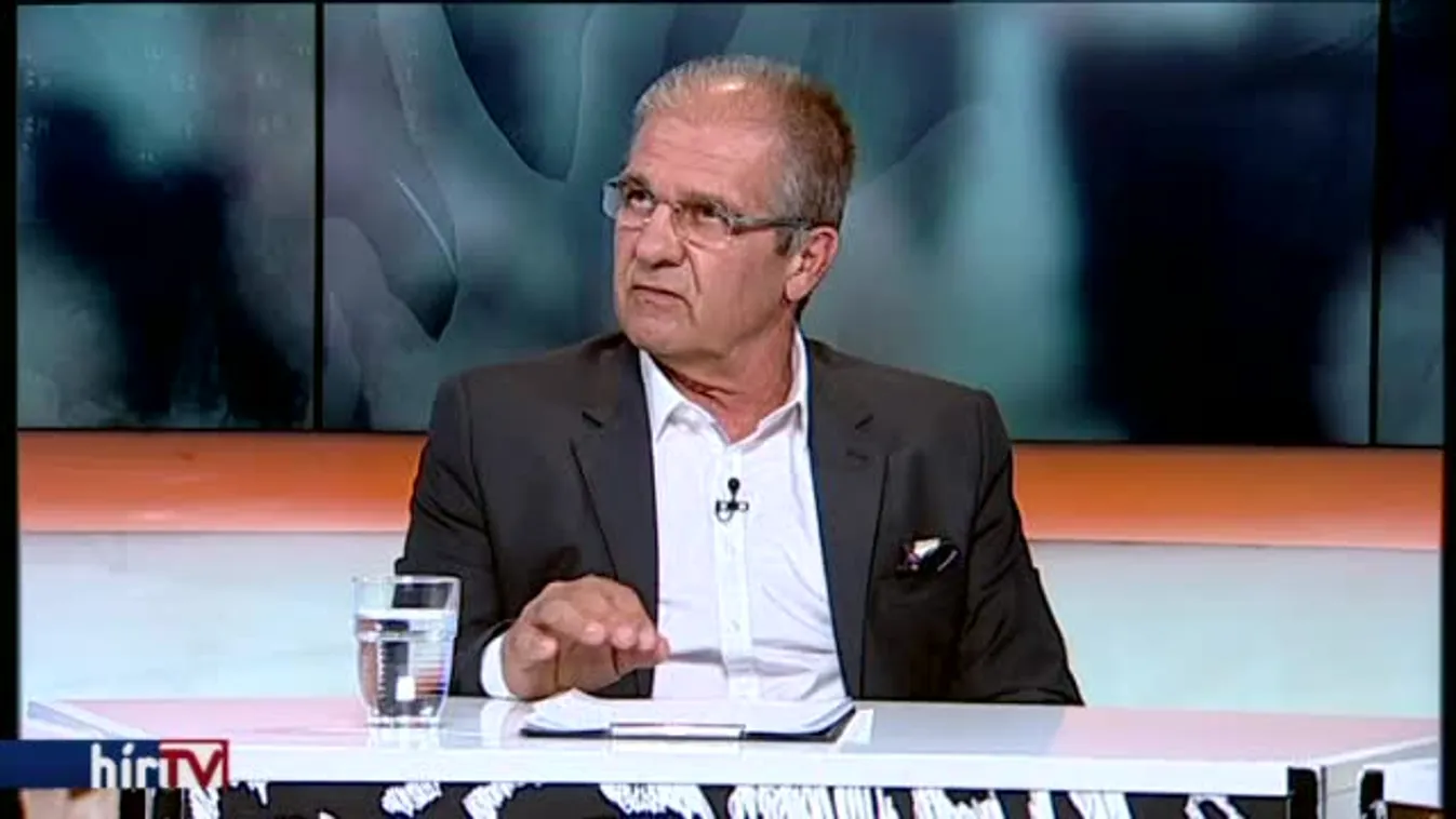 Főszerkesztők klubja - Ahol elfér kettő, ott elfér három is