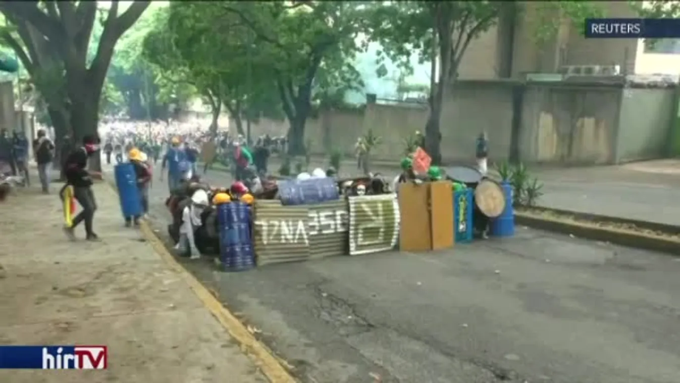 Nemzetgyűléssel a válság ellen