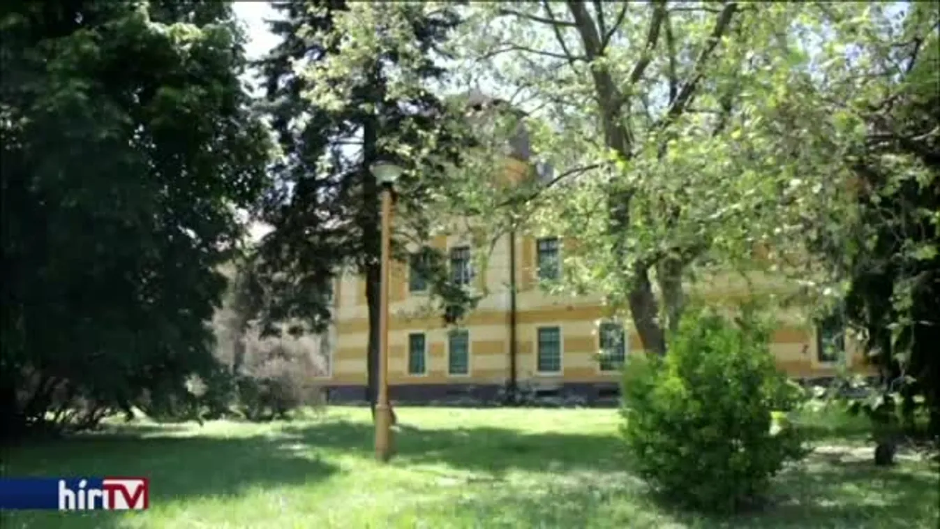 PM: Szállodára cserélheti Mészáros a Fóti gyermekotthont