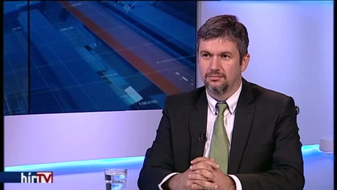 A szavakat tettek követik?