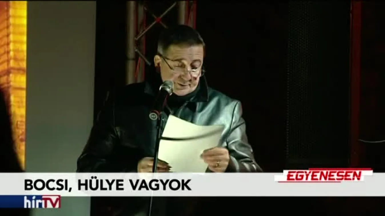 Egyenesen – Bajszos báb