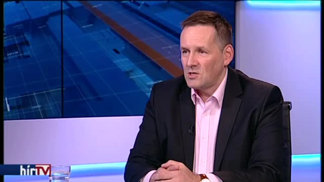 Newsroom – Közszereplő