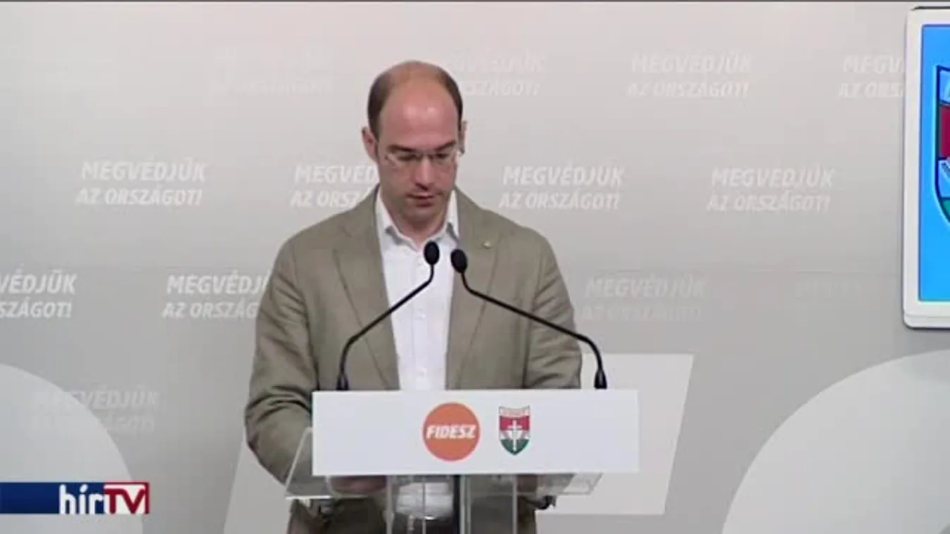 Hollik István: A kormány számára a családok a legfontosabbak