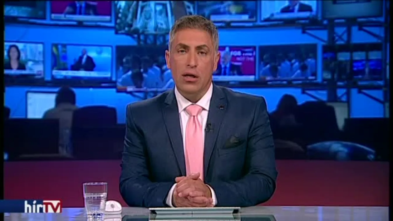 13 évet kapott Portik