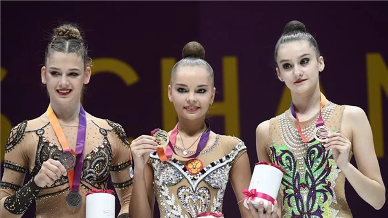 Mindent vittek az orosz lányok