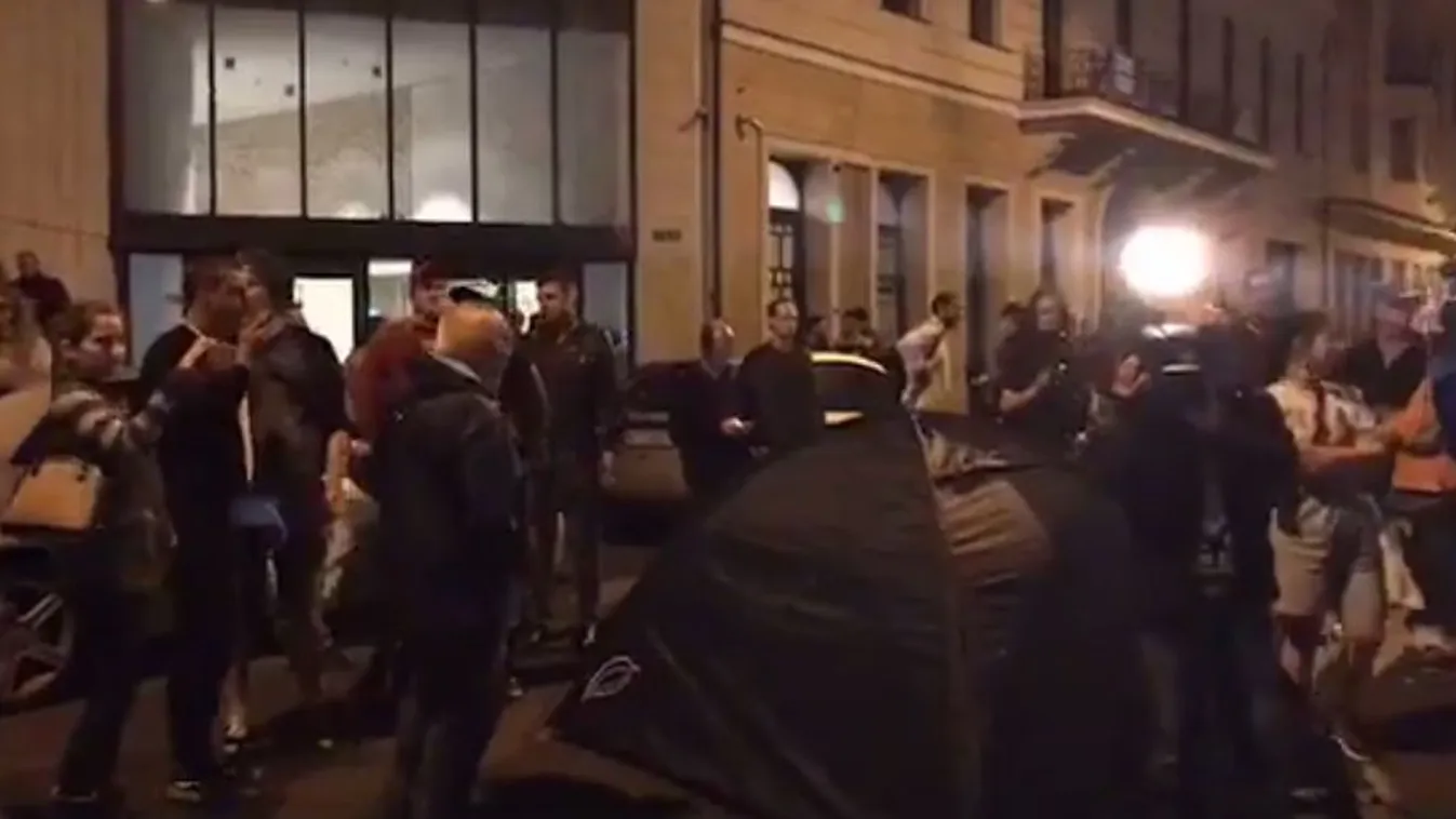 „Vége a fotelforradalmár időszaknak” – sátrakat húztak a tüntetők a CEU előtt