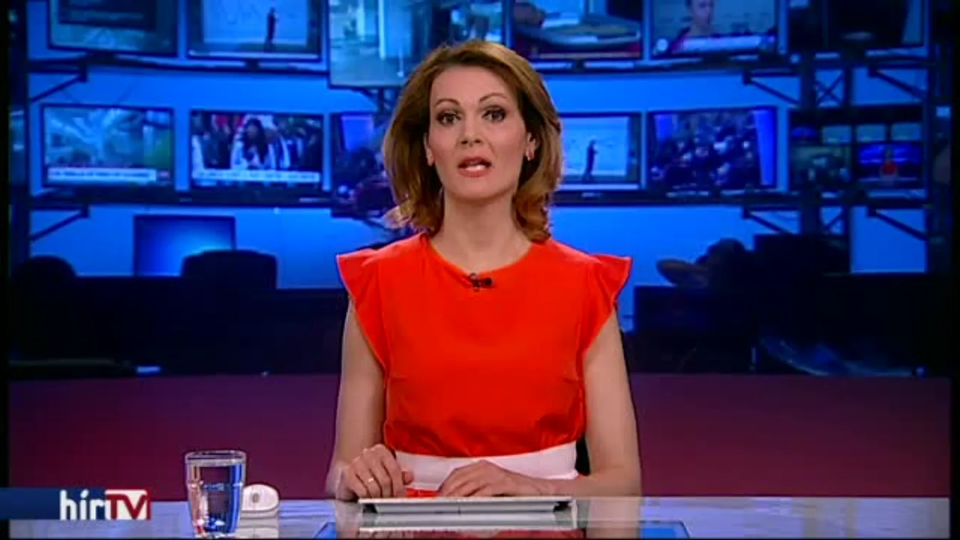 Tüntetnek a meggyilkolt újságírókért