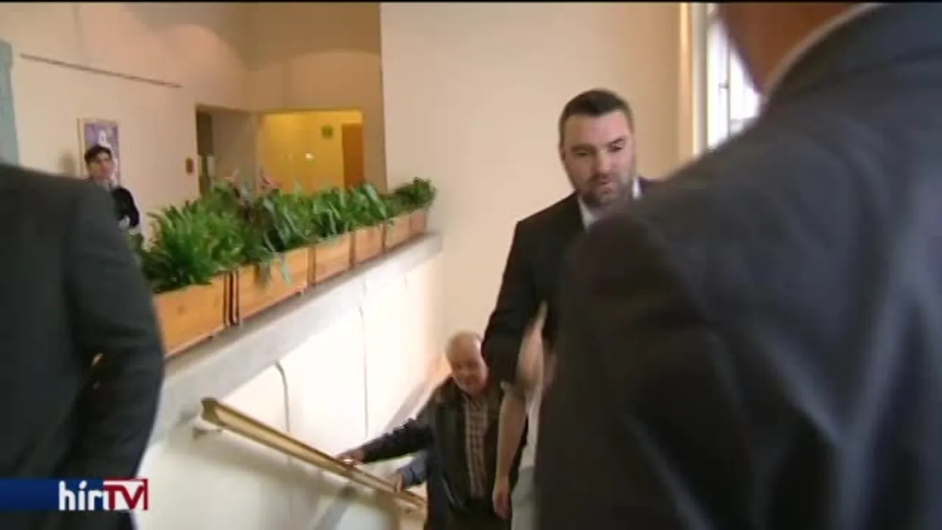 Konteókkal tarkított konzultációs fórumok